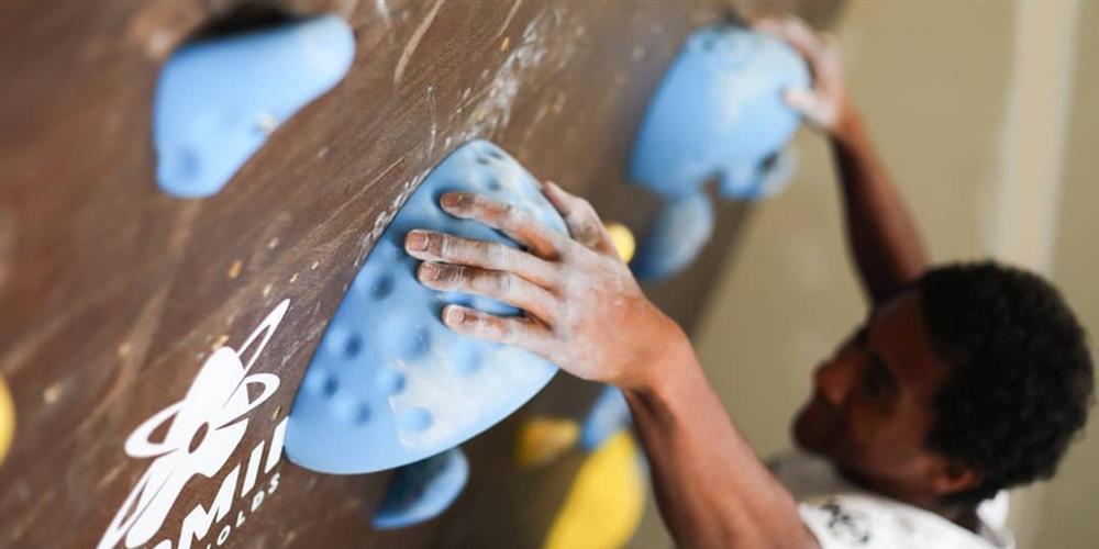 Why Climbing Walls Are the Trend in Dorm Fitness